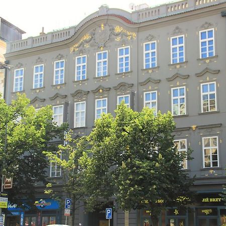 Picasso Apartments Прага Экстерьер фото
